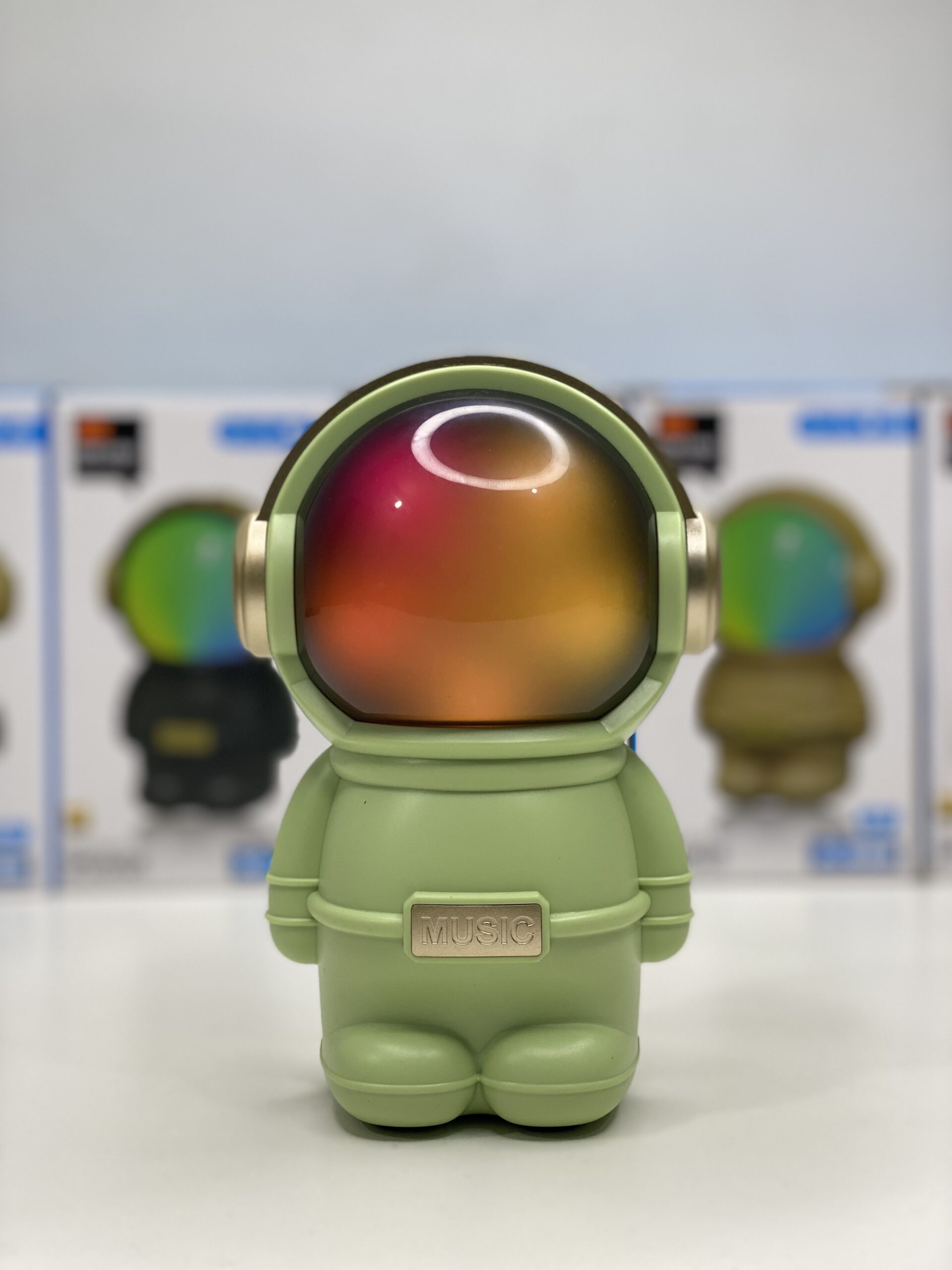 X05 Astronaut RGB LED Wireless Bluetooth Speaker - Image 6